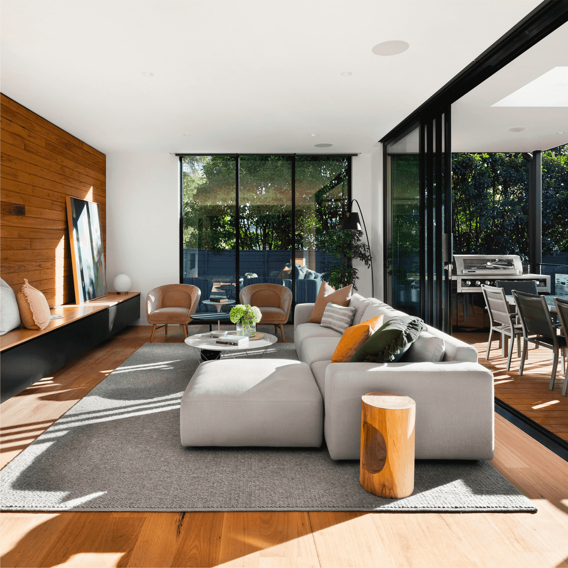 Post Image 8 - Realtor X Framer Template